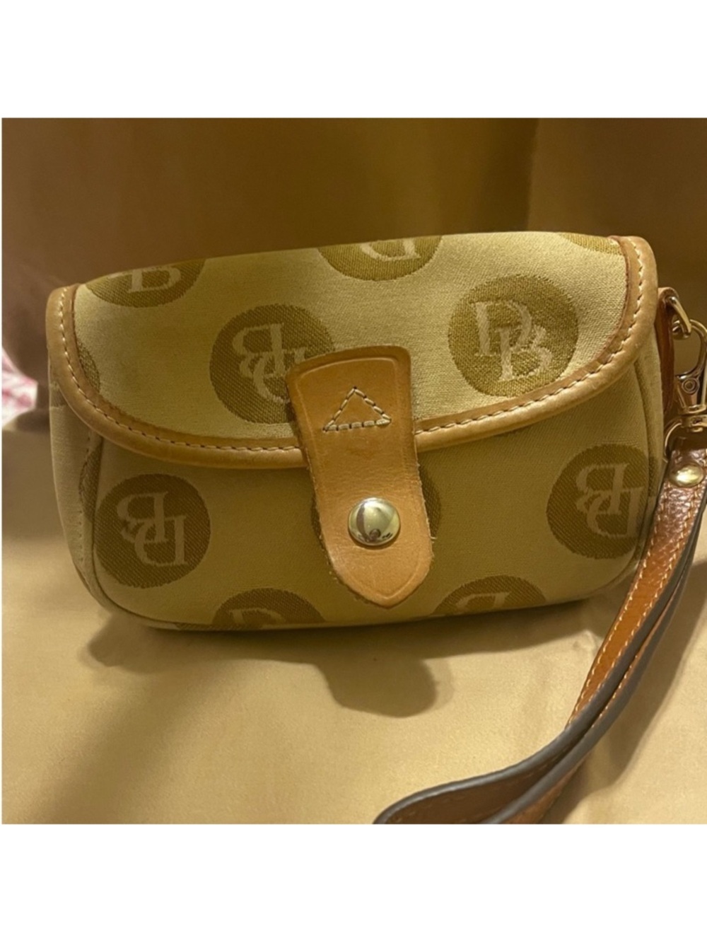 Dooney & Bourke Mustard Tan Monogram Crossbody - Picture 6 of 6